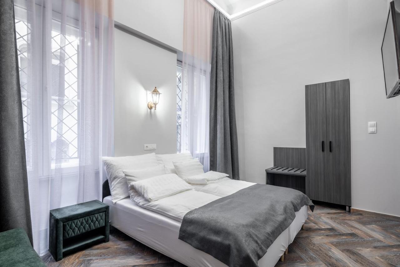 Stunning In The Hearth Of Appartamento Budapest